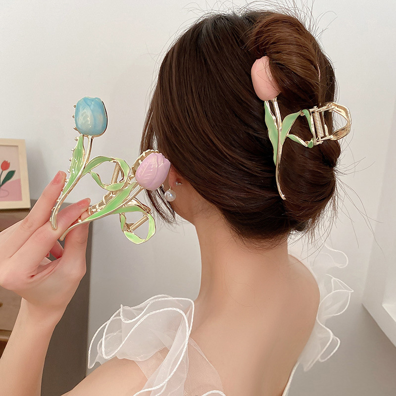 قطعة واحدة من مشبك شعر بتصميم  - مراجعة Orchid Phalaenopsis وسعره